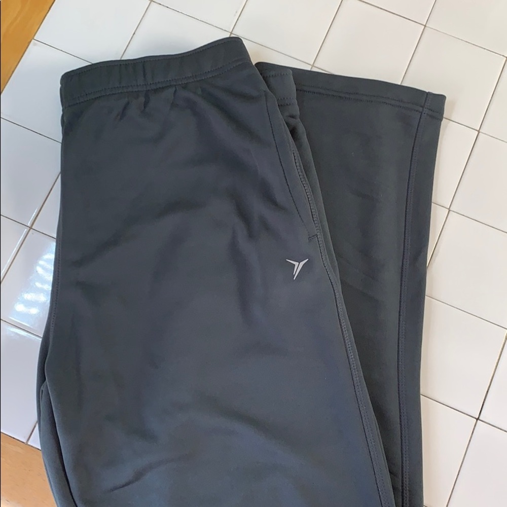 Old navy joggers with plain ankle